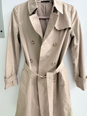 Uniqlo Beige Double-Breasted Trench Coat with Belt